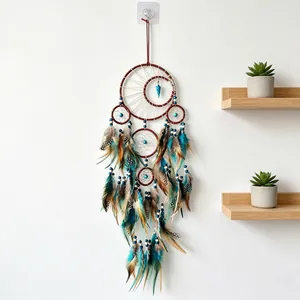 Capteur de Rêves Bohémien Fait à la Main avec Cinq Anneaux Pendentif Flèche Perles Turquoise Plumes Naturelles Décoration Murale Vintage