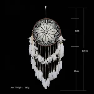 Grand attrape-rêves blanc au crochet avec plumes pour déco, 118cm de longueur