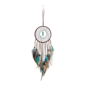 Attrape-rêves minimaliste avec turquoise et plumes pour décoration murale bohème