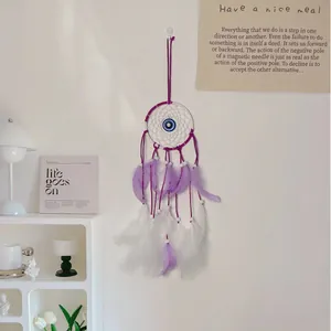 Handgefertigter violetter und weißer Traumfänger mit Evil Eye Perle für Wanddekoration