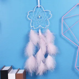 Attrape-Rêve en Forme de Fleur Avec Plumes Perles Lumières LED Fait à la Main Décoration Murale Ornement Maison Cadeau