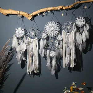 Juego de cinco atrapasueños bohemios hechos a mano para decoración de paredes y dormitorios