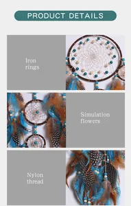 Close-up van dromenvanger ijzeren ringen, blauwe veren en nylon draad details