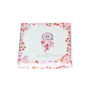 Elegante caja de regalo azul claro con atrapasueños floral para joyas especiales