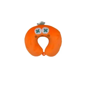 Oreiller de cou en mousse à mémoire orange en U avec visage de dessin animé mignon