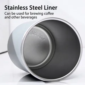 Vue intérieure d'un gobelet minimaliste en acier inoxydable 304 avec poinçon SUS 304