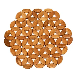 Handcrafted bamboo heat insulation mat featuring a geometric floral petal design pattern