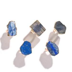 Natuurlijke blauwe kyaniet- en lapis lazuli-ringen met verstelbare vergulde band