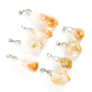 Natuurlijke Braziliaanse citrien ruwe steen hangers met zilverkleurige metalen oogjes