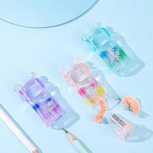 Süße farbenfrohe Bärenform Mini-Bleistiftanspitzer für Schüler in pastellfarbenen Tönen.