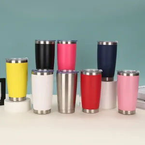 Detailansicht von 20oz pulverbeschichteten Vakuum-Isolierbechern aus Edelstahl in vielen Farben.