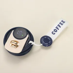 Detaillierte Ansicht des intelligenten Temperaturanzeigedeckels mit COFFEE-Stoffband