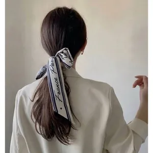 Französisch Retro Blumenmuster Schmaler Polyester Schal Haarband Für Damen Eleganter Satin Feel Halsschal Tasche Schleife