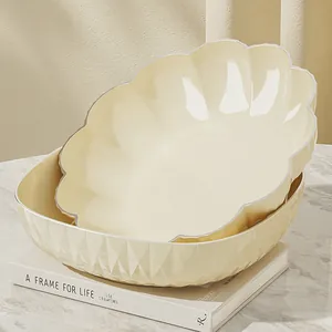 Luxury cream-colored scalloped fruit bowl set with diamond texture