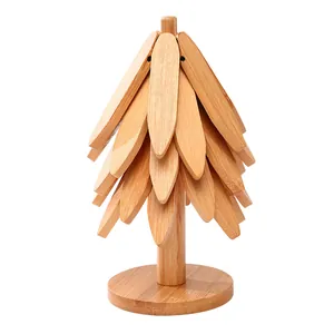 Dessous de plat créatif en bois en forme d'arbre pour protéger les tables des casseroles.