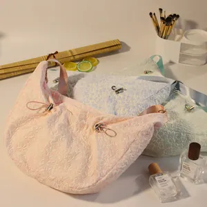 Sac Bandoulière Nuage pour Femme Grande Capacité Minimaliste Plissé Polyester Jacquard Sac Dumpling Sangle Réglable