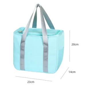 Grande borsa termica per il pranzo in azzurro con tessuto impermeabile e dimensioni