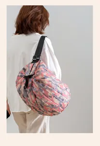 Bolso de compras plegable plisado de gran capacidad con patrón de camuflaje rosa