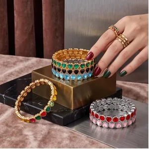 Elegant colorful heart-shaped alloy bracelets and matching rings for a luxury fashion look