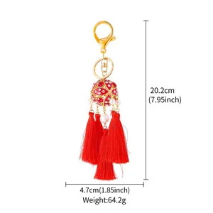 Detailed dimensions of traditional red hydrangea tassel keychain with pearls and tassel.