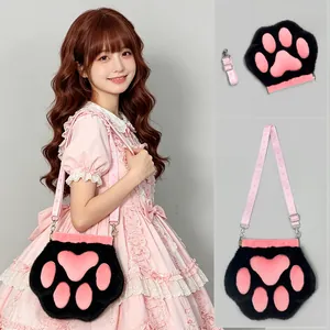 Süße flauschige Katzenpfote Plüsch-Umhängetasche in Schwarz und Rosa für Lolita-Outfits