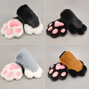 Cuatro pares de guantes de patas de gato peludas en varios colores para cosplay furry