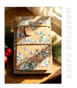 Rustikales Kraft-Weihnachtsgeschenkpapier mit handgezeichnetem Waldhirsch-Motiv