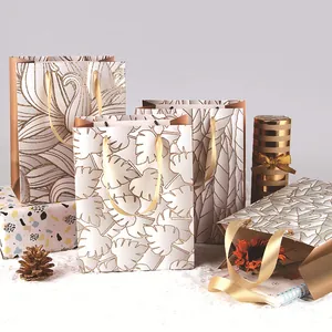 Luxus Weißer Karton Geschenktüten Mit Gold Glitzer Pflanzenblatt Muster Satinband Griff Elegante Papier Einkaufstaschen Für Party Hochzeit