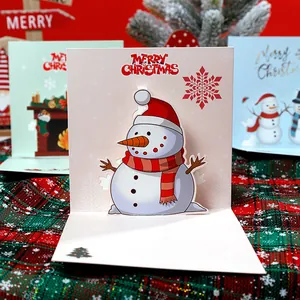 Festliche 3D-Pop-up-Weihnachtskarte mit einem niedlichen Schneemann-Motiv für Feiertage.