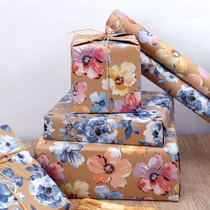 Vintage Blumen-Kraftpapierrollen für Geschenkverpackungen mit rustikalen Motiven