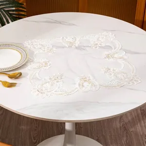 Tovaglietta in pizzo stile europeo con eleganti ricami floreali per la tavola