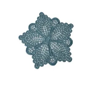 Elegantes, petrolfarbenes, besticktes Spitzen-Patch für Untersetzer und Kleidung