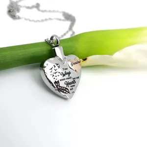 Colgante de corazón de acero inoxidable para cenizas con grabado Grandma y pájaros