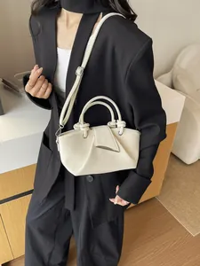 Borsa a mano plissettata retrò color crema, borsa a secchiello versatile a tracolla moda
