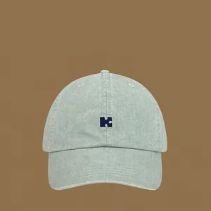 Vintage Kinder Baseballkappe in verwaschenem Mintgrün mit einzigartigem Puzzle-Sticklogo