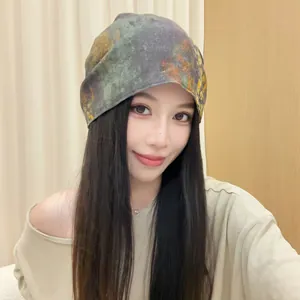 Bonnet Slouchy Style Wasteland Vintage pour Femmes Brodé Plaid Imprimé Papillon Satin Coton de Soie Turban