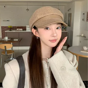Retro wool newsboy cap for women with leather brim, stylish autumn winter baker boy hat