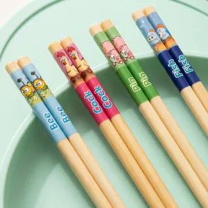 Set of 18cm cute cartoon animal bamboo chopsticks for children learning to eat daily