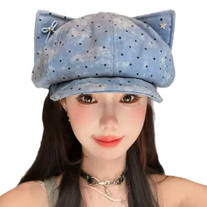 Trendige blaue Schirmmütze aus Denim mit Katzenohren und Punkten für Damen im Retro-Stil