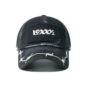 Hochwertige schwarze High-Street-Baseballkappe mit LOXXY-Stickerei und Stacheldraht