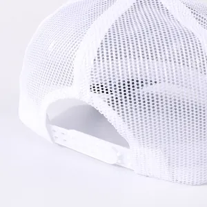 Cappello trucker in rete bianca traspirante con chiusura snapback regolabile