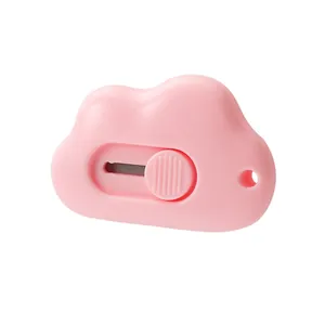 Simpatico mini taglierino portatile a forma di nuvola per studenti e uso ufficio a casa