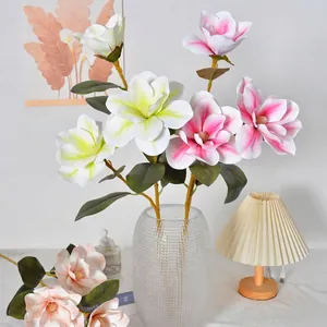Branches de magnolia artificielles pour une décoration florale élégante et mariage