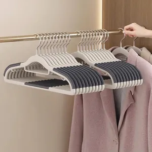 Non-slip No-trace PP Plastic Clothes Hangers For Wardrobe Organization Wet Dry Use Wide Shoulder Hangers For Coats Sweaters