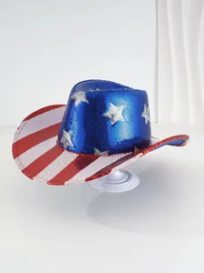 Vue détaillée d'un chapeau de cow-boy patriotique à paillettes avec étoiles et rayures