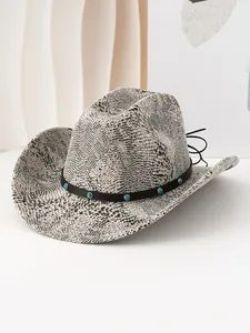 Chapeau de cowboy à motif serpent avec bandeau à clous turquoise et forme western