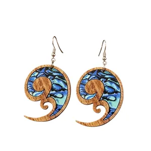Orecchini a spirale in legno vintage con stampa di conchiglia abalone blu e ganci argento