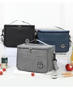 Large insulated lunch bags in gray blue and black with shoulder straps for outdoor.
