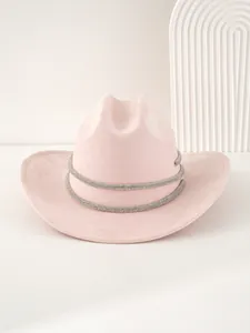 Eleganter rosa Wildleder-Cowboyhut mit doppelten glitzernden Strassbändern für Partys