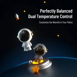 Scaldamani USB Portatile Astronauta Con Display Digitale Ricaricabile Cartone Animato Capsula Spaziale Mini Riscaldatore Regalo Invernale